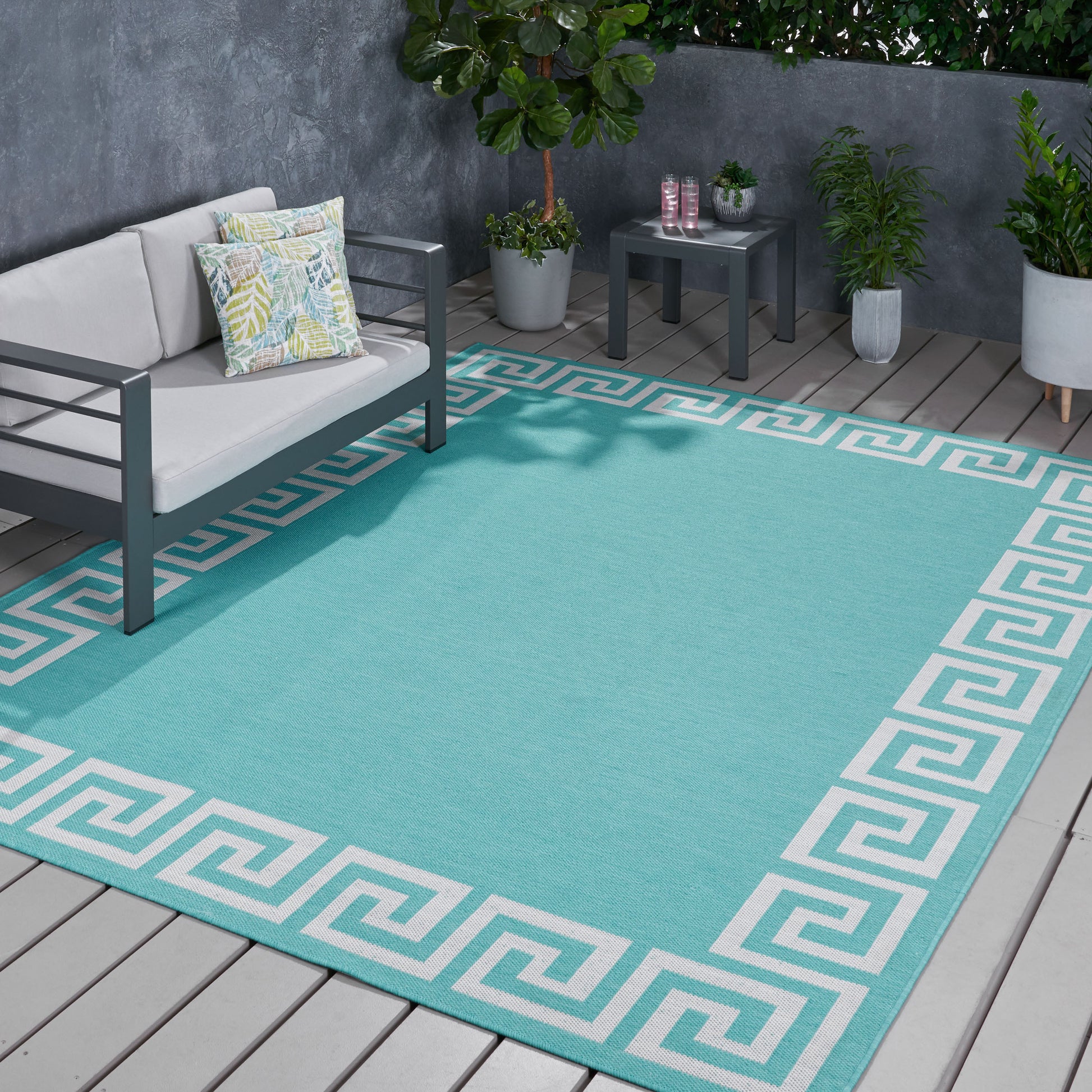 6560G 7'10'x10' RUG