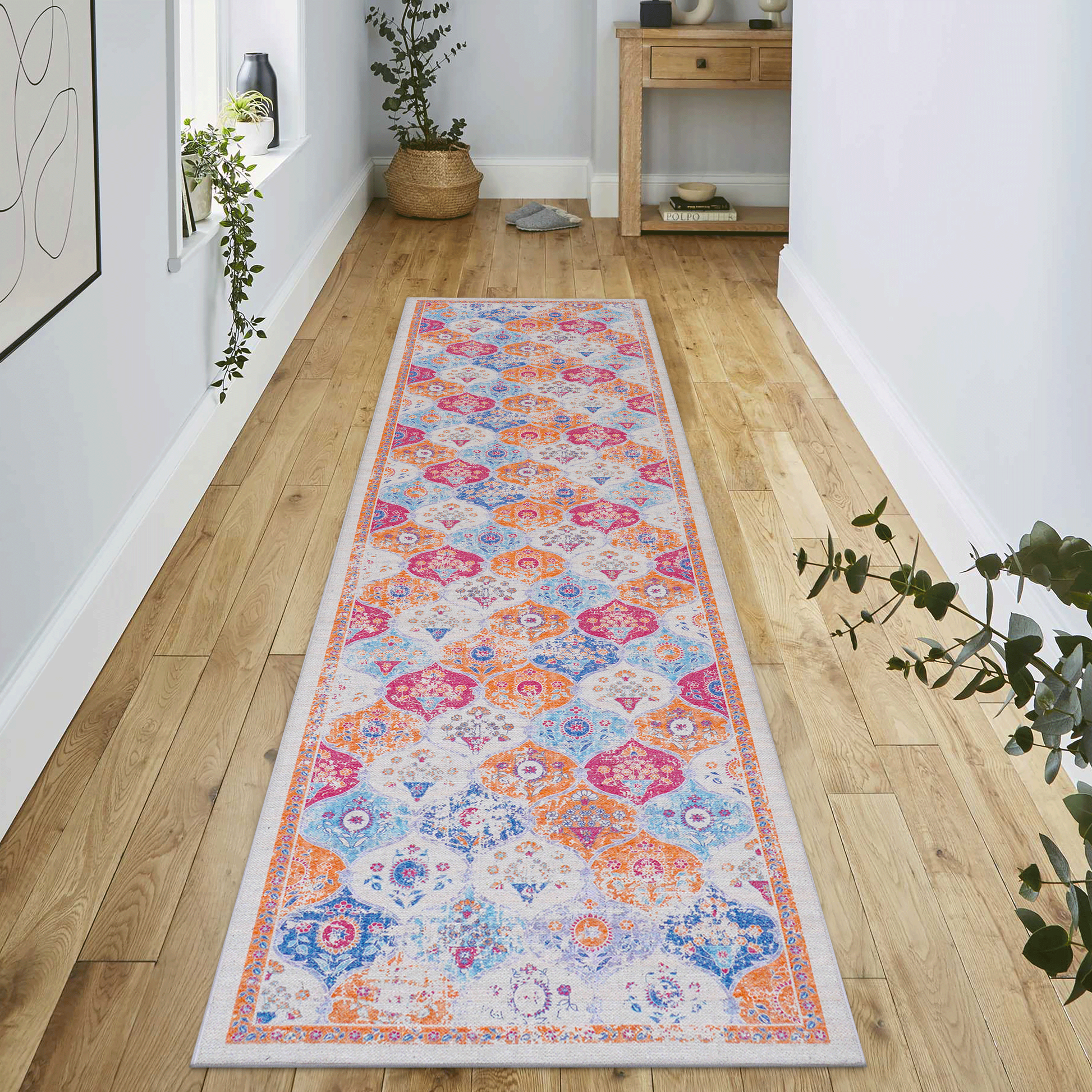 NAAR MAVAL Cream Washable Rug 2'6'' x 10' Runner Rug (Cream, 2'6'' x 10')